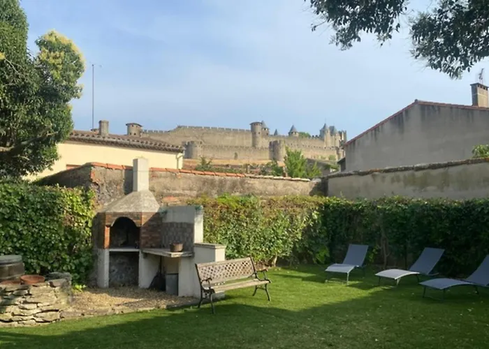 Atypical House With Breathtaking Views Carcassonne